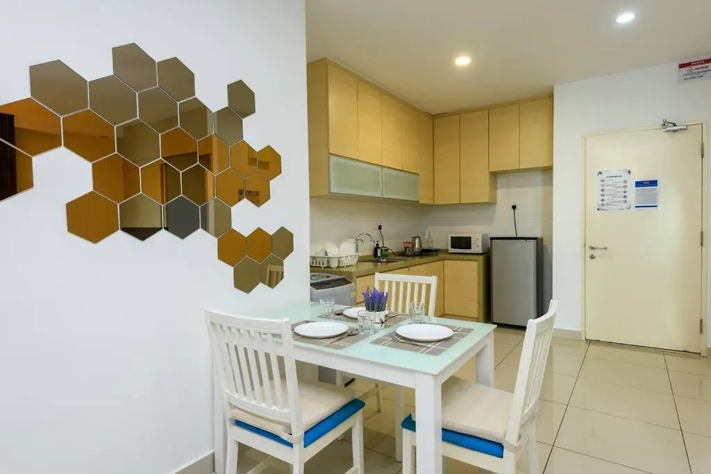 2R1B/Seaview Tropical /1~8Pax/Gurney Mansion One Apartman George Town