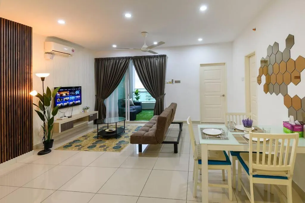 2R1B/Seaview Tropical /1~8Pax/Gurney Mansion One Apartman George Town